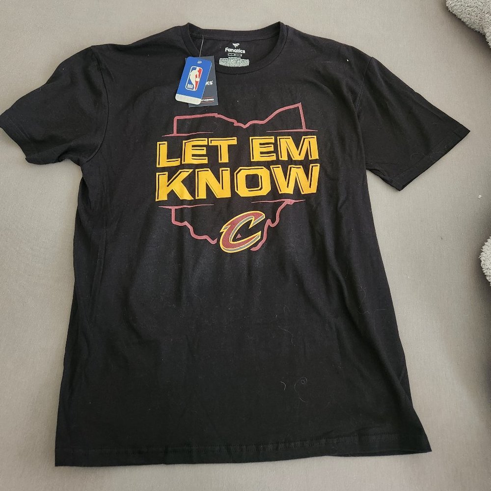 NWT Large Cleveland Cavaliers Hometown Collection Let Em Know T-Shirt - Black